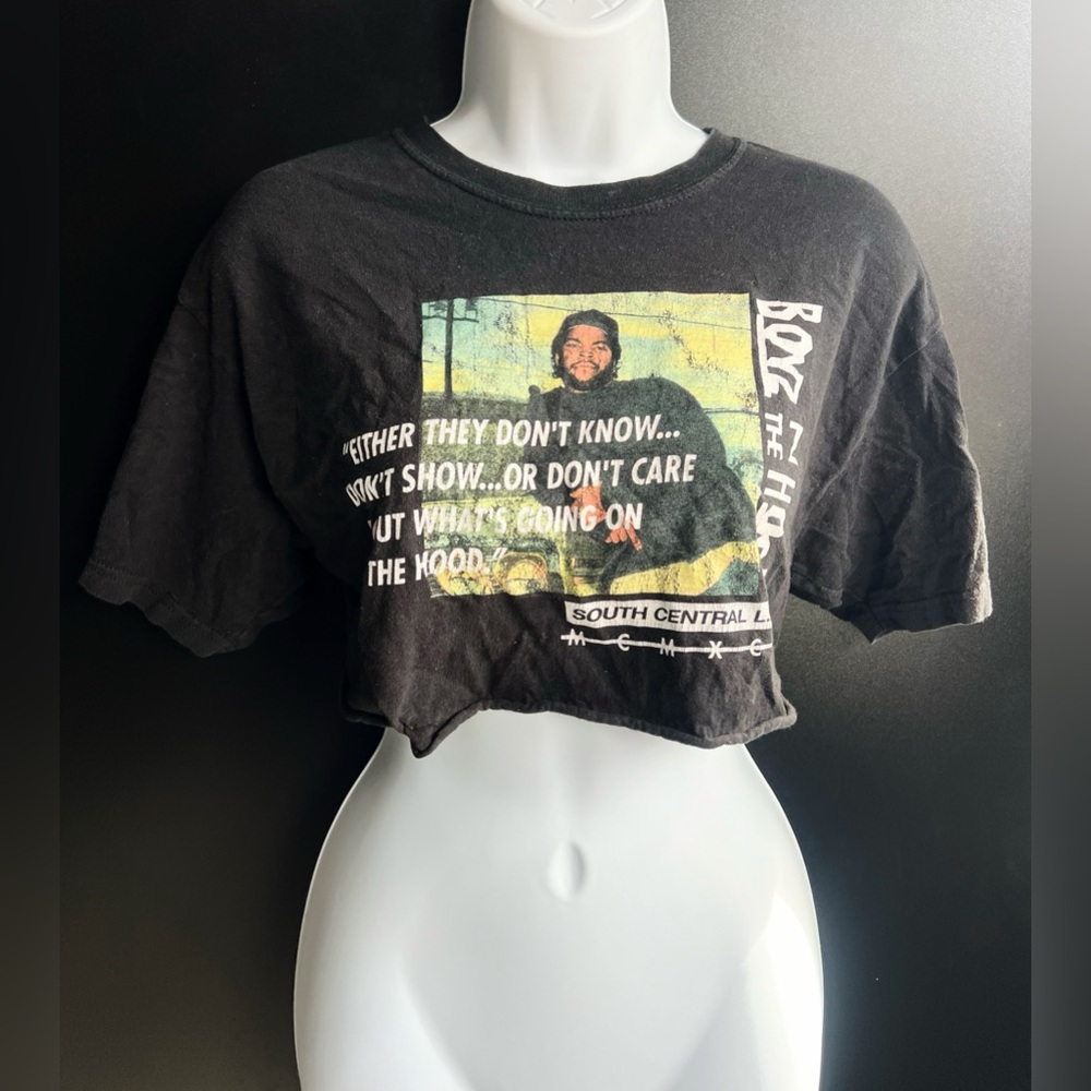 Boyz in the hood crop top T-shirt size medium